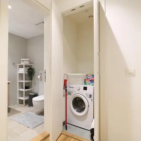 Waterfront Shine Διαμέρισμα Βελιγράδι