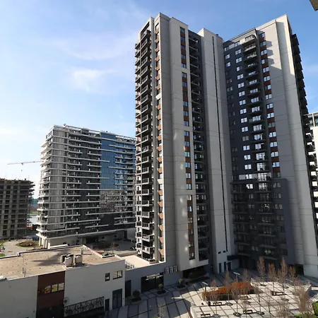 Waterfront Shine Apartment Belgrade