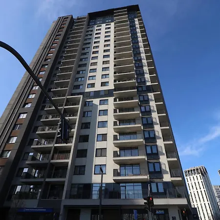 Waterfront Shine 贝尔格莱德